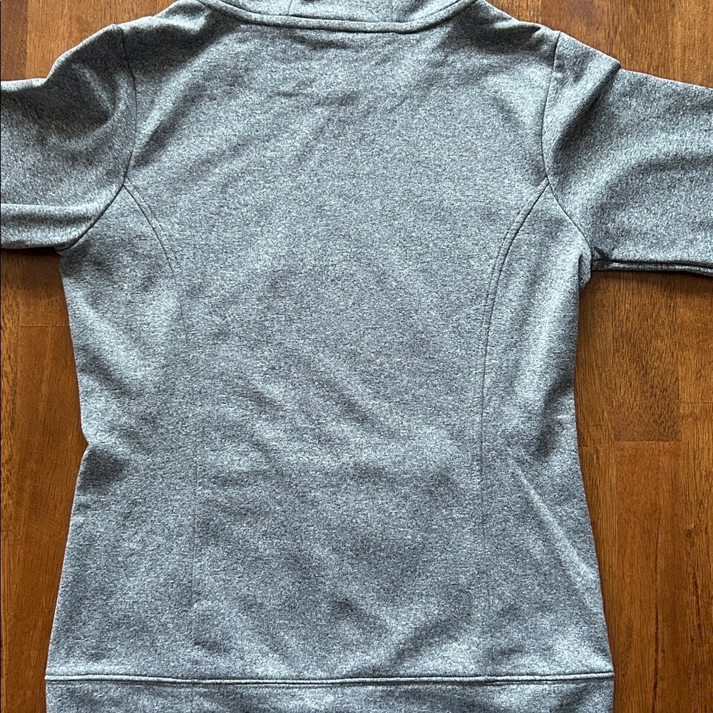 The north face sporty, casual, minimalist women’s hoodie size small petite - Picture 8 of 9